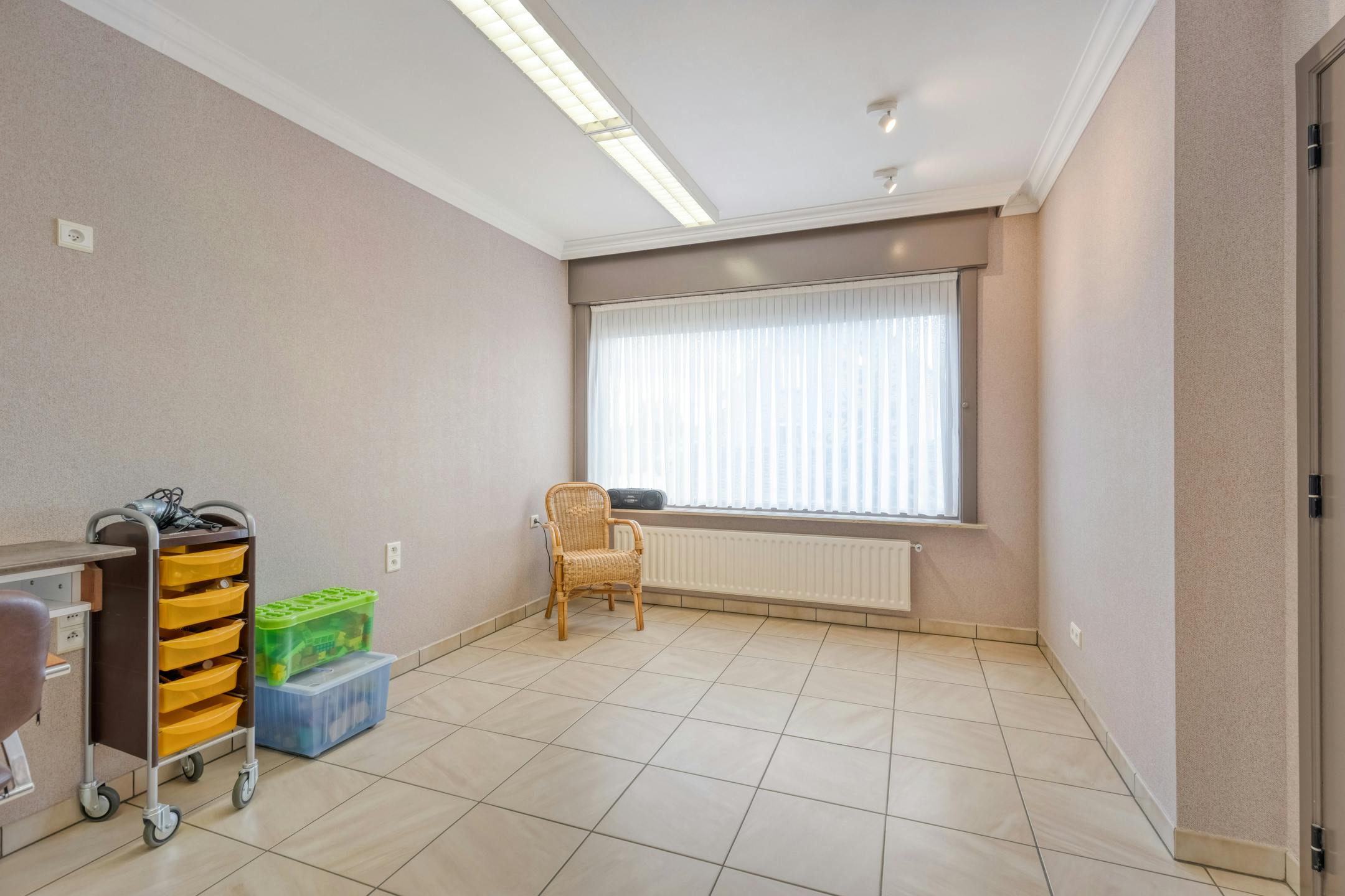 Villa te koop met 5 kamers in Dikkebus op 708m² foto 27