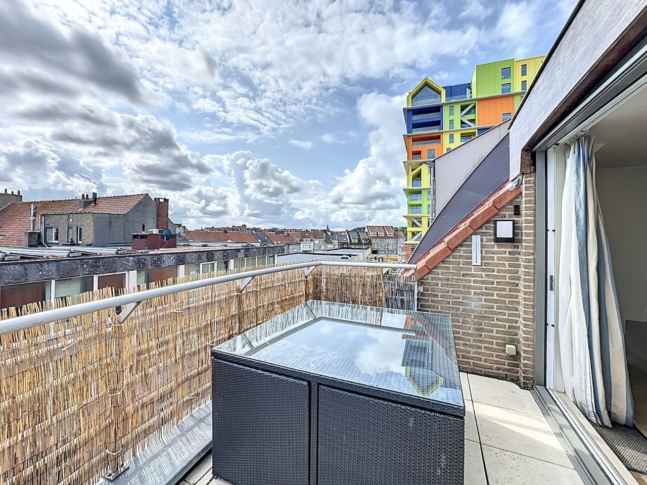 Bijzonder leuk duplex dakappartement in het Hart van Heist. foto 5