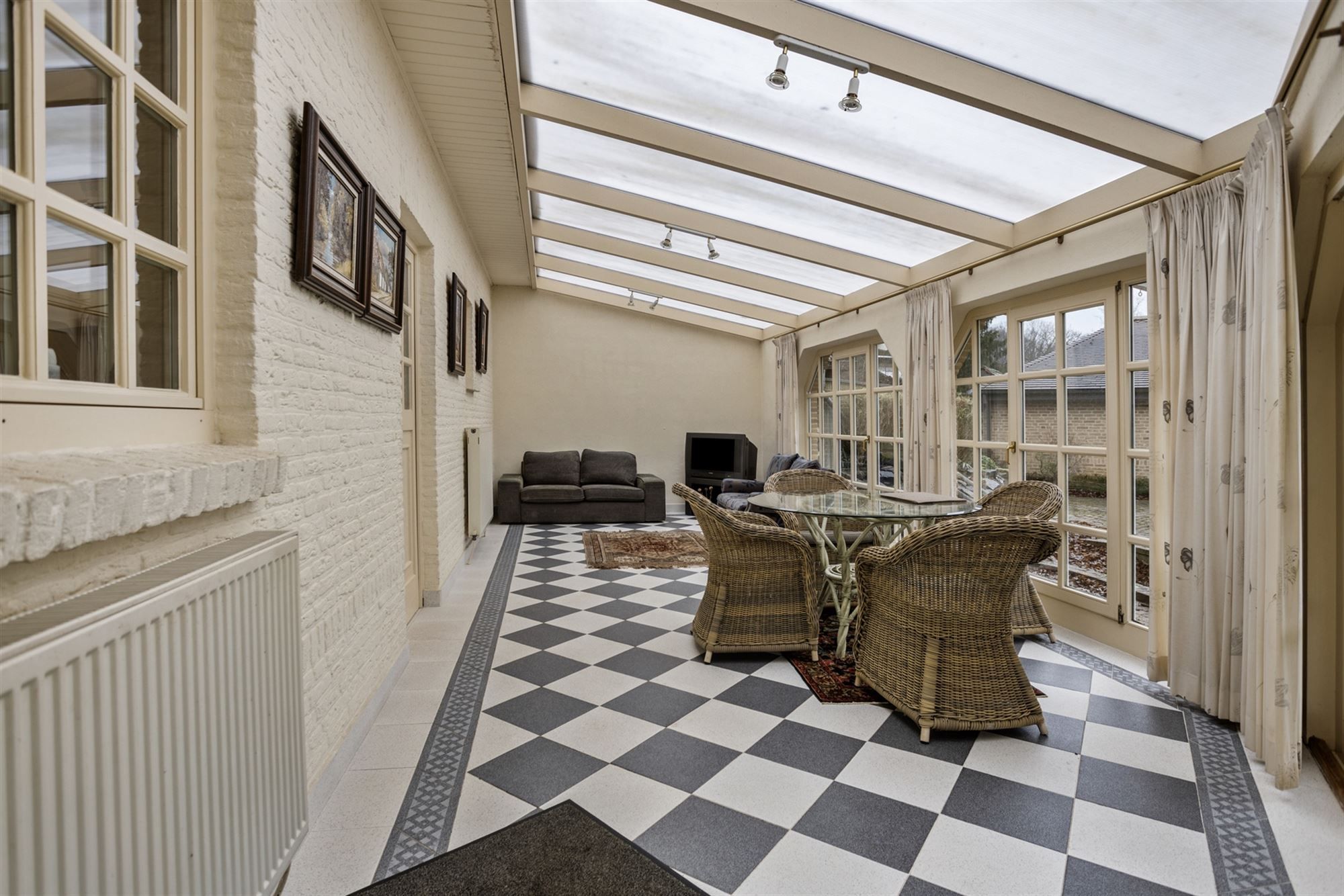 Karaktervolle villa met  4 slaapkamers  foto 23