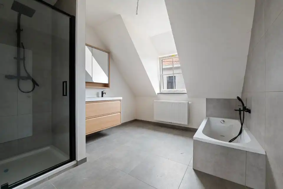 MODERNE NIEUWBOUWWONING OP TOPLOCATIE IN WAASMONT foto 24