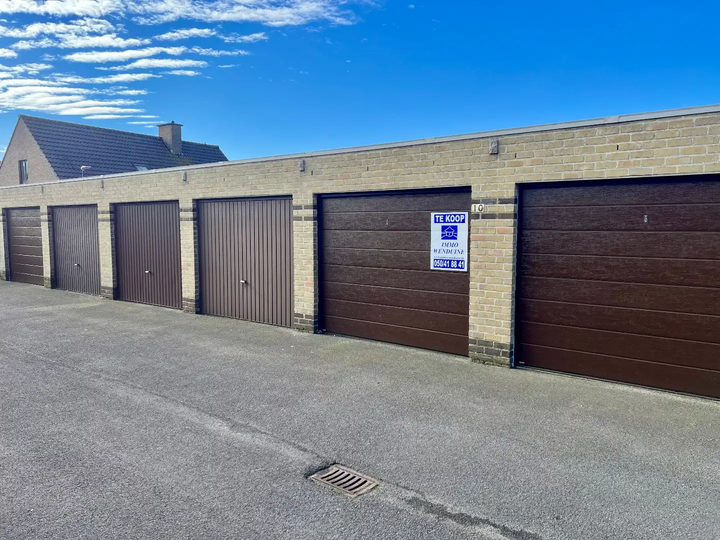 Afgesloten garage - rand Wenduine foto 2