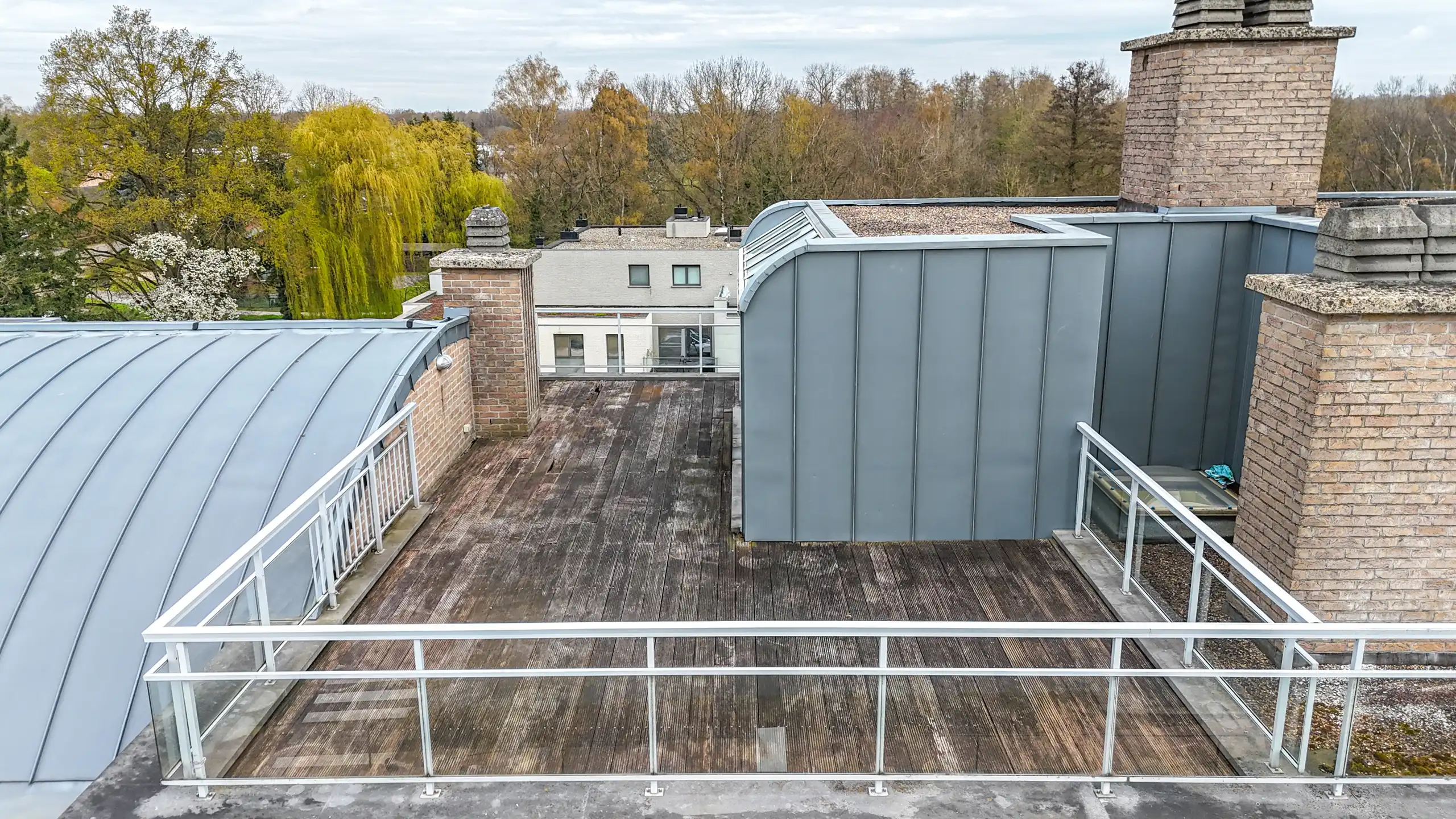 Duplex met 3 slaapkamers met dakterras in hartje Zolder! foto 37