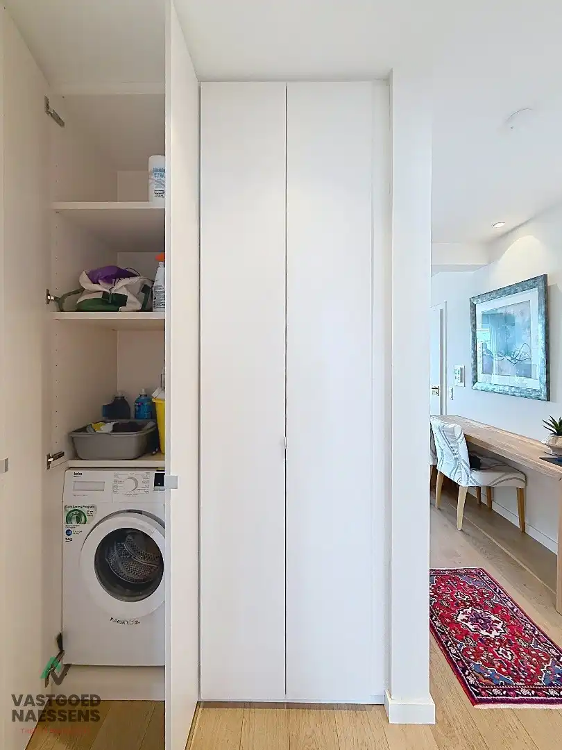 SCHITTEREND VERNIEUWD 2 SLPK APP MET  TERRAS EN ZICHT OP HAVEN foto 16