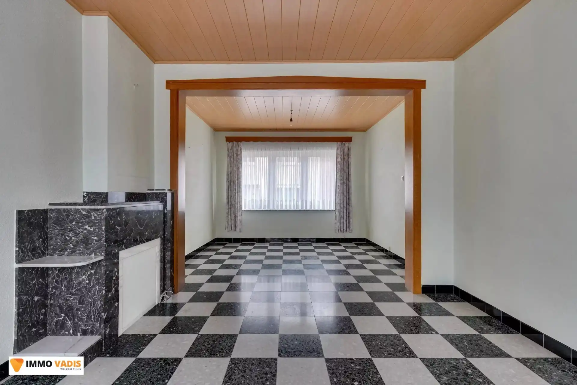 Charmante woning met 2 slaapkamers, garage én magazijn foto 3