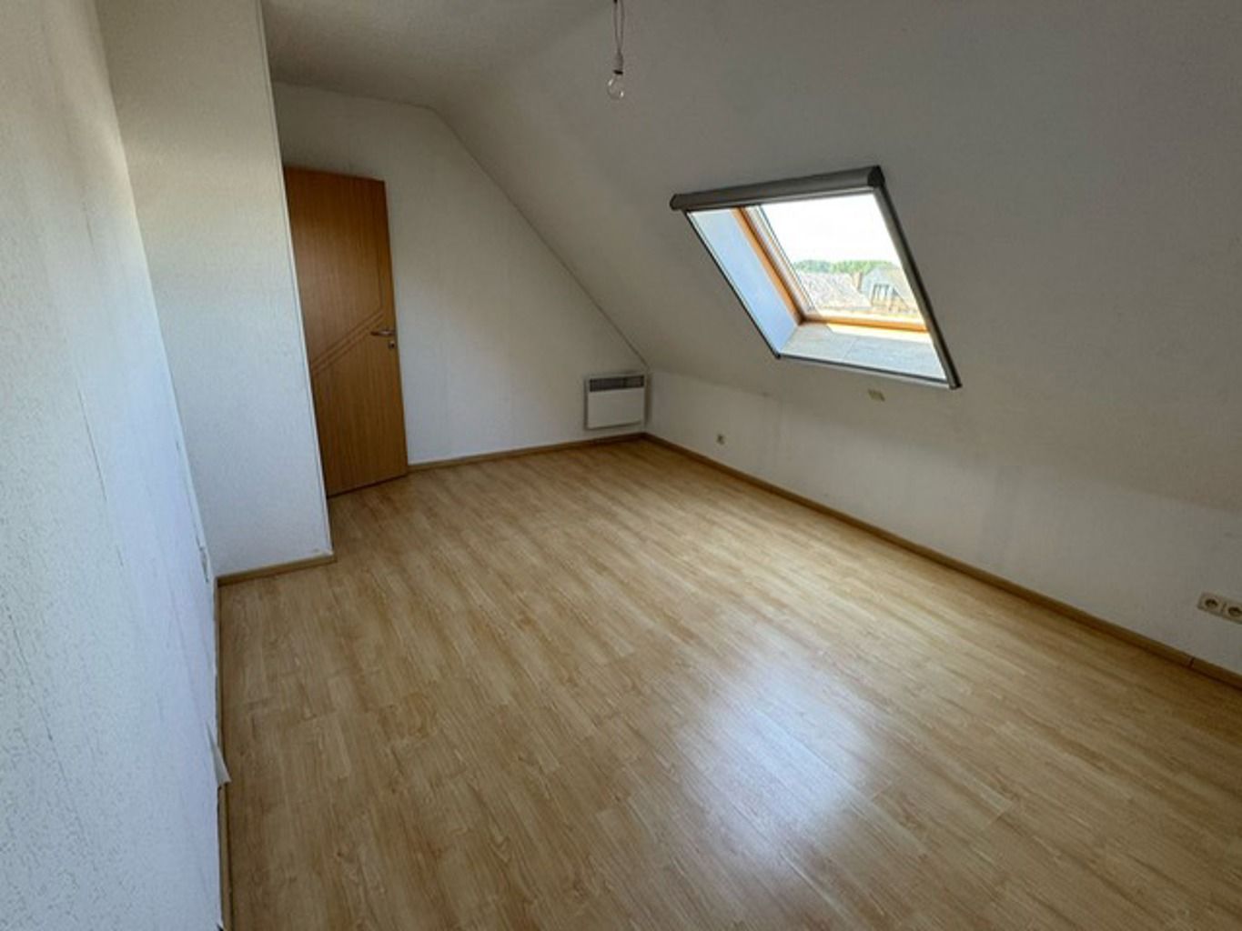 Appartement dichtbij Merchtem centrum te koop! foto 7
