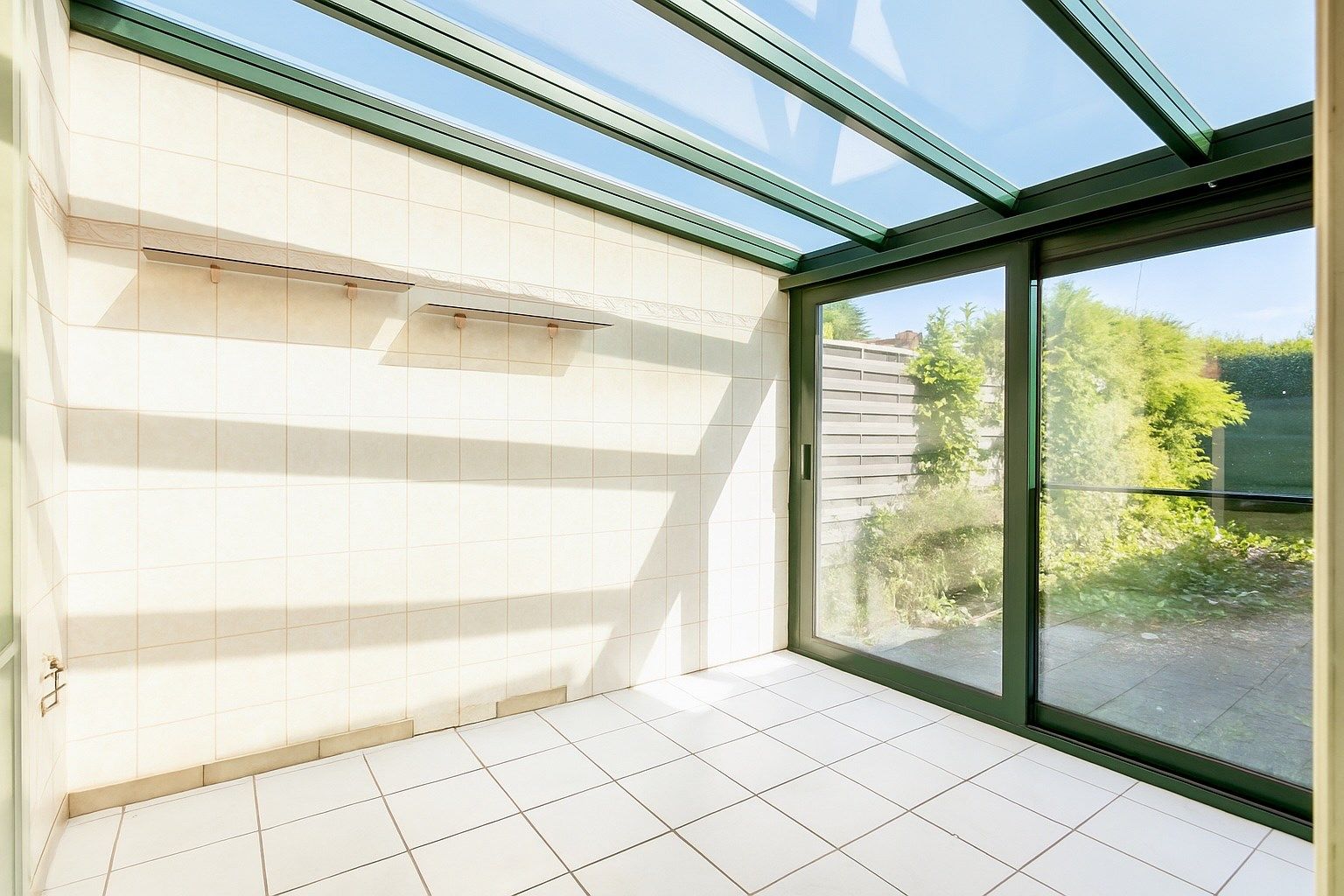 Te renoveren woning met 3 slpk  foto 8