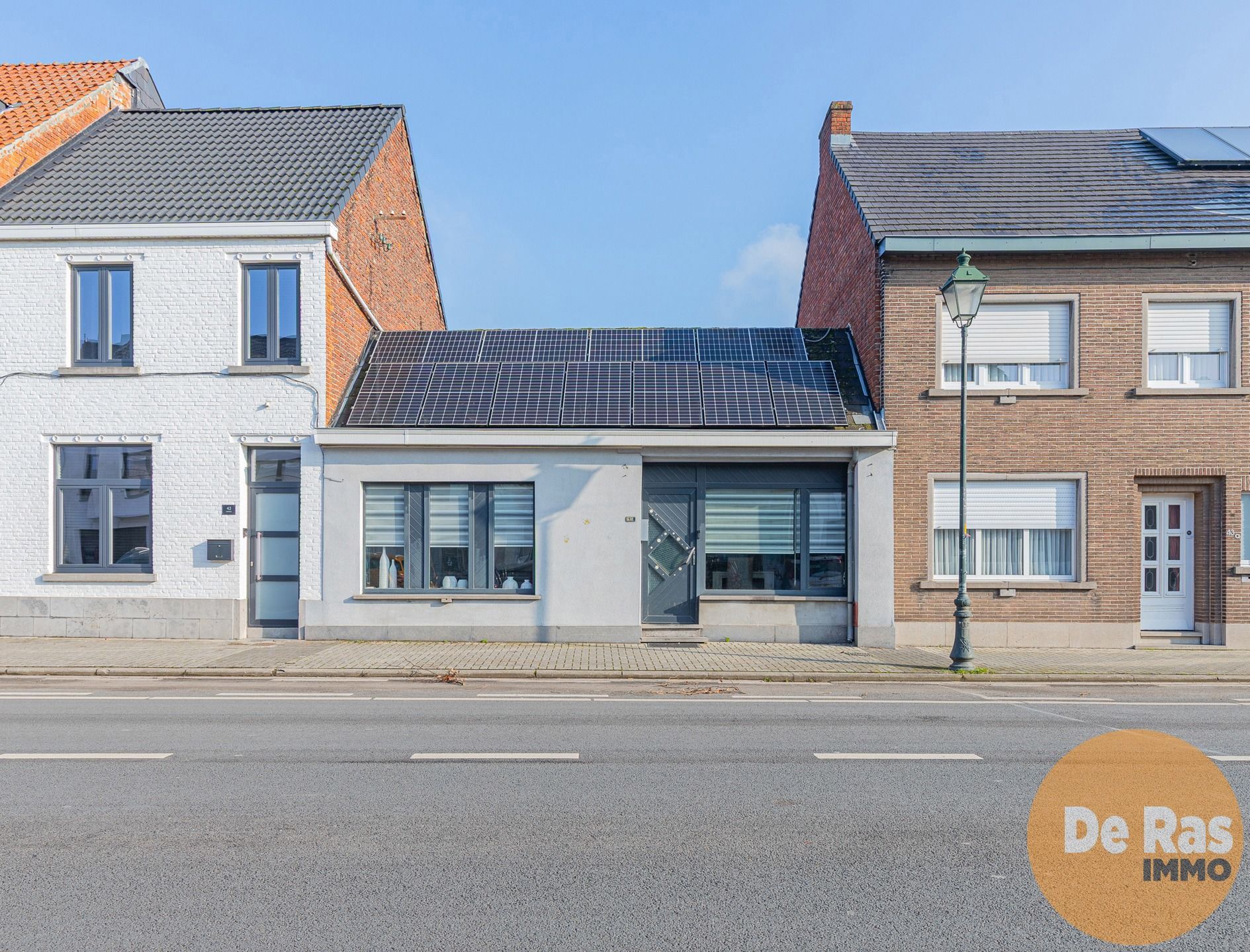 Hoofdfoto van de publicatie: WICHELEN - Ideale starterswoning op leuke locatie