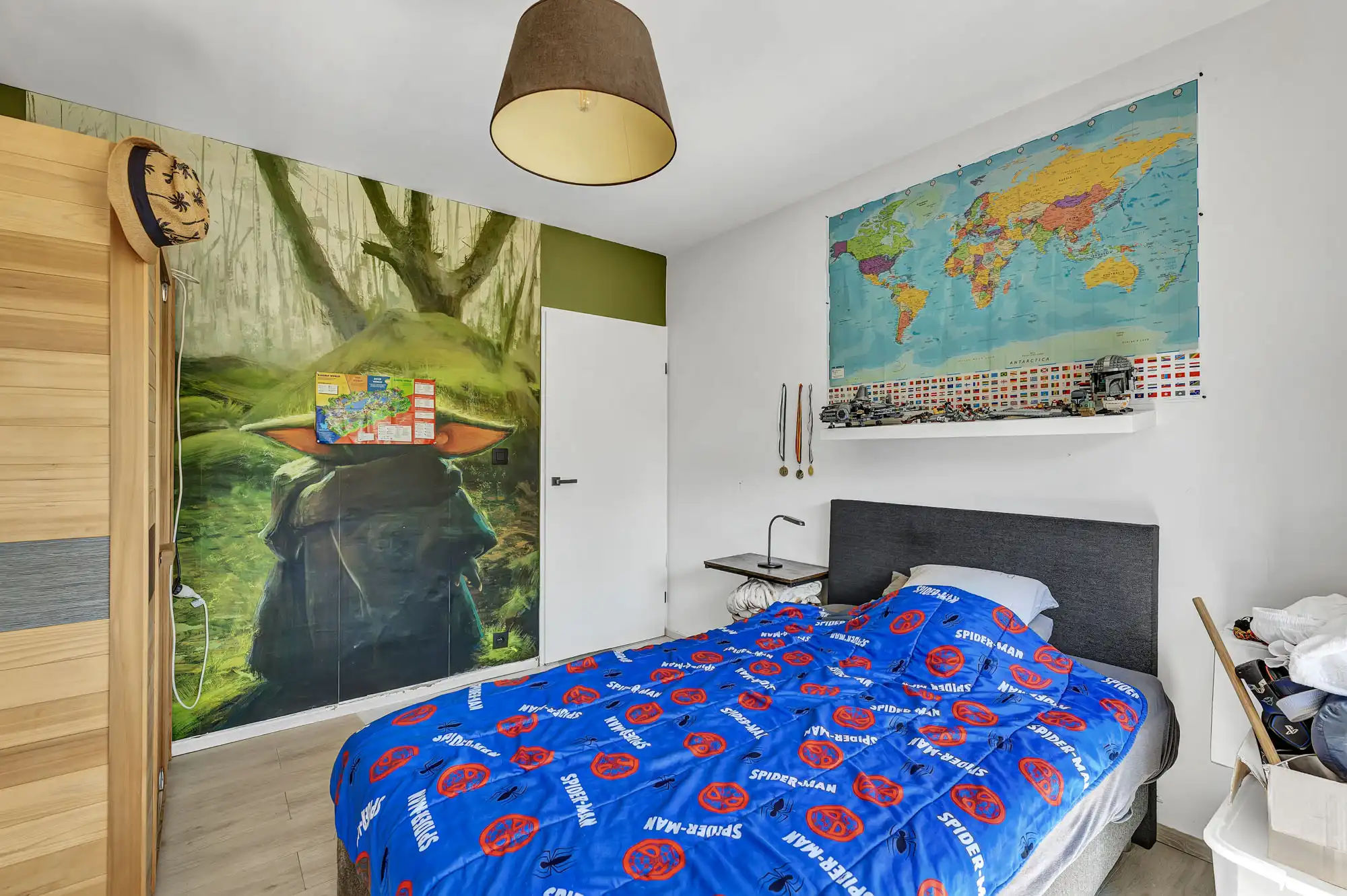 Opbrengsteigendom met 2 appartementen en extra studio foto 9