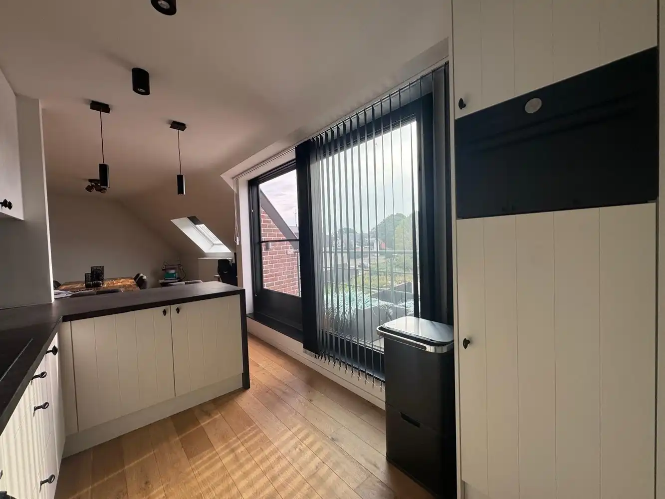 2-slaapkamerapp. te huur foto 7