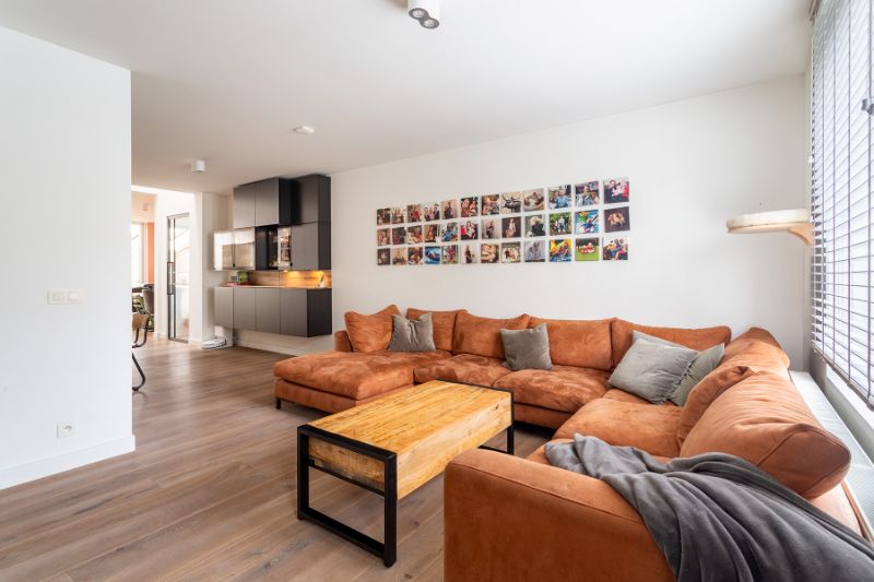 Prachtige instapklare woning met zee van ruimte, ruime tuin!!! foto 14
