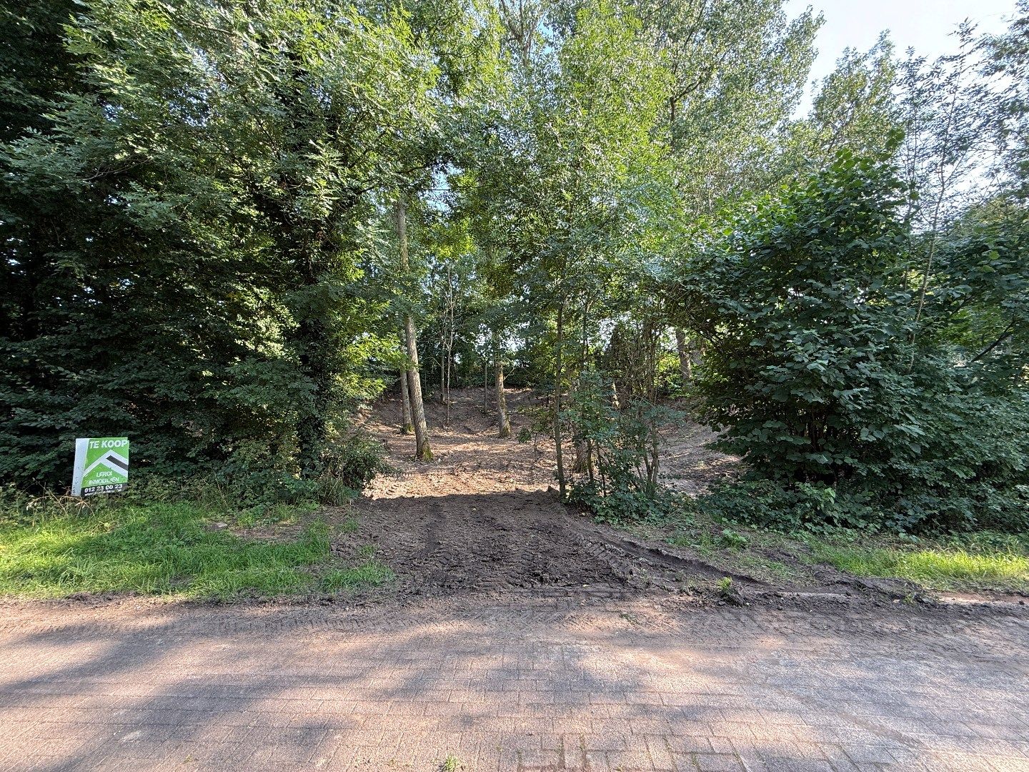 Prachtig gelegen bouwperceel voor open bebouwing foto 2