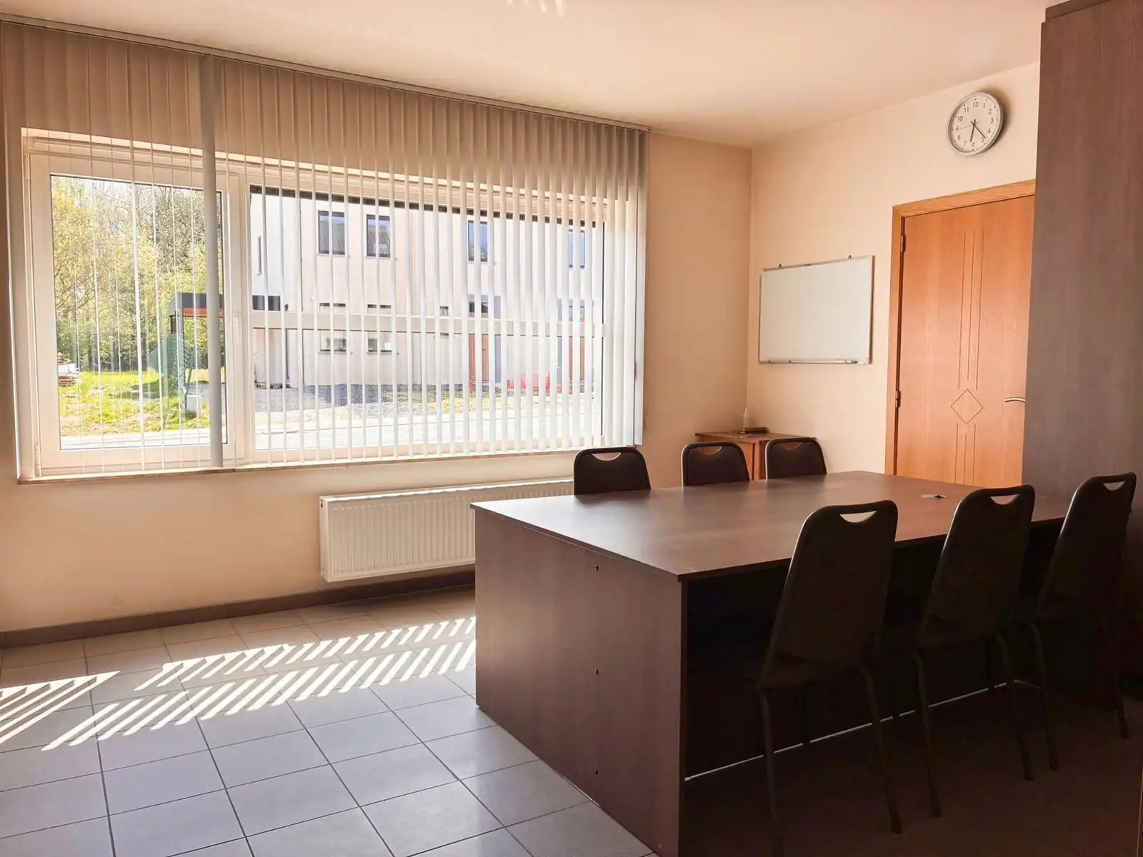 Kantoorruimte 101 m2 met parking  foto 11