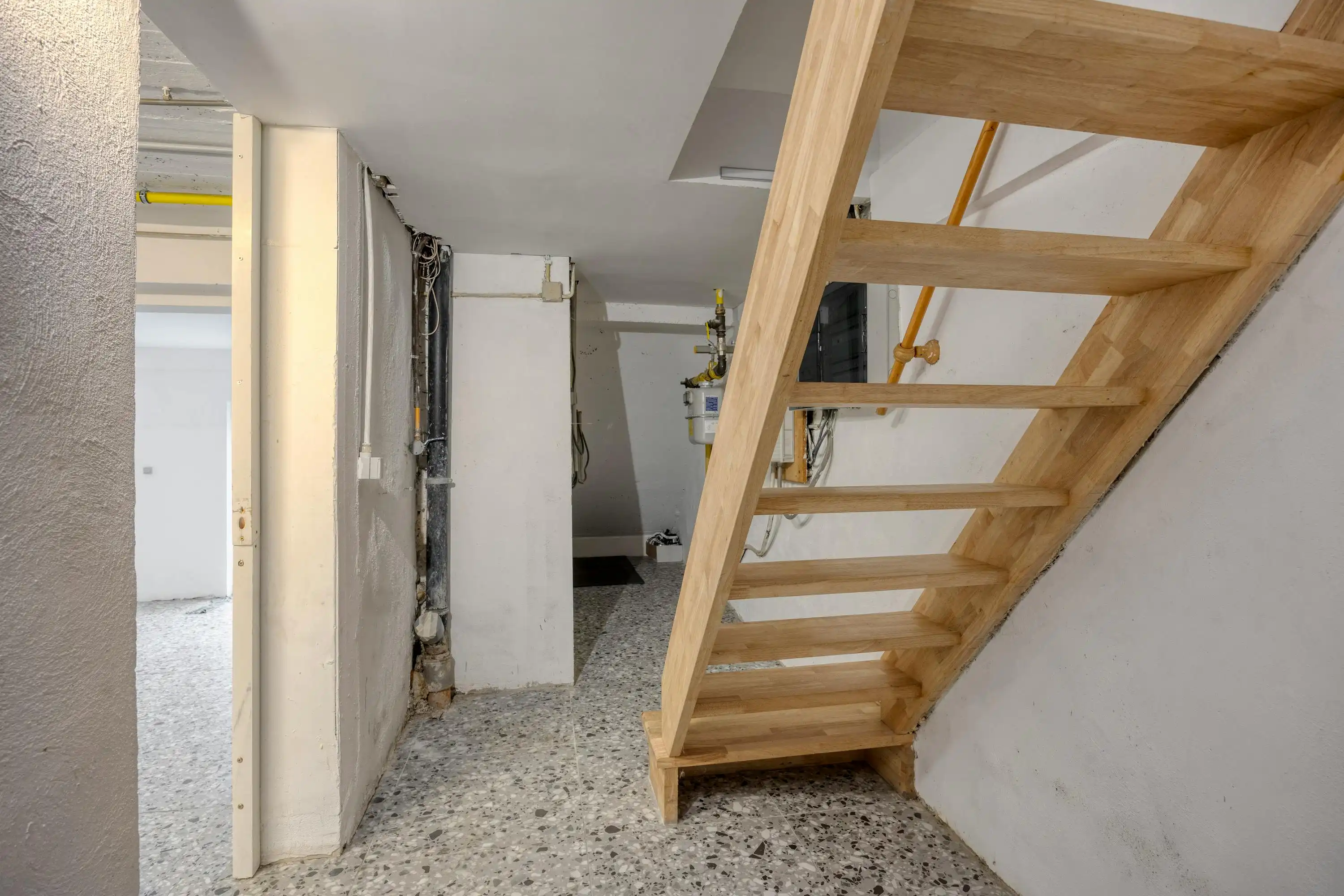 Instapsklare eengezinswoning in het centrum van Grimbergen! foto 19