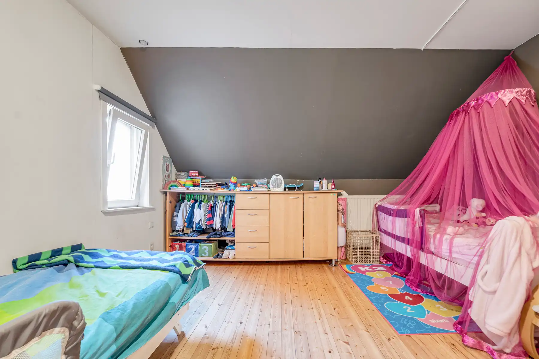 Uniek perceel met 2 volwaardige woningen tuin!  foto 25