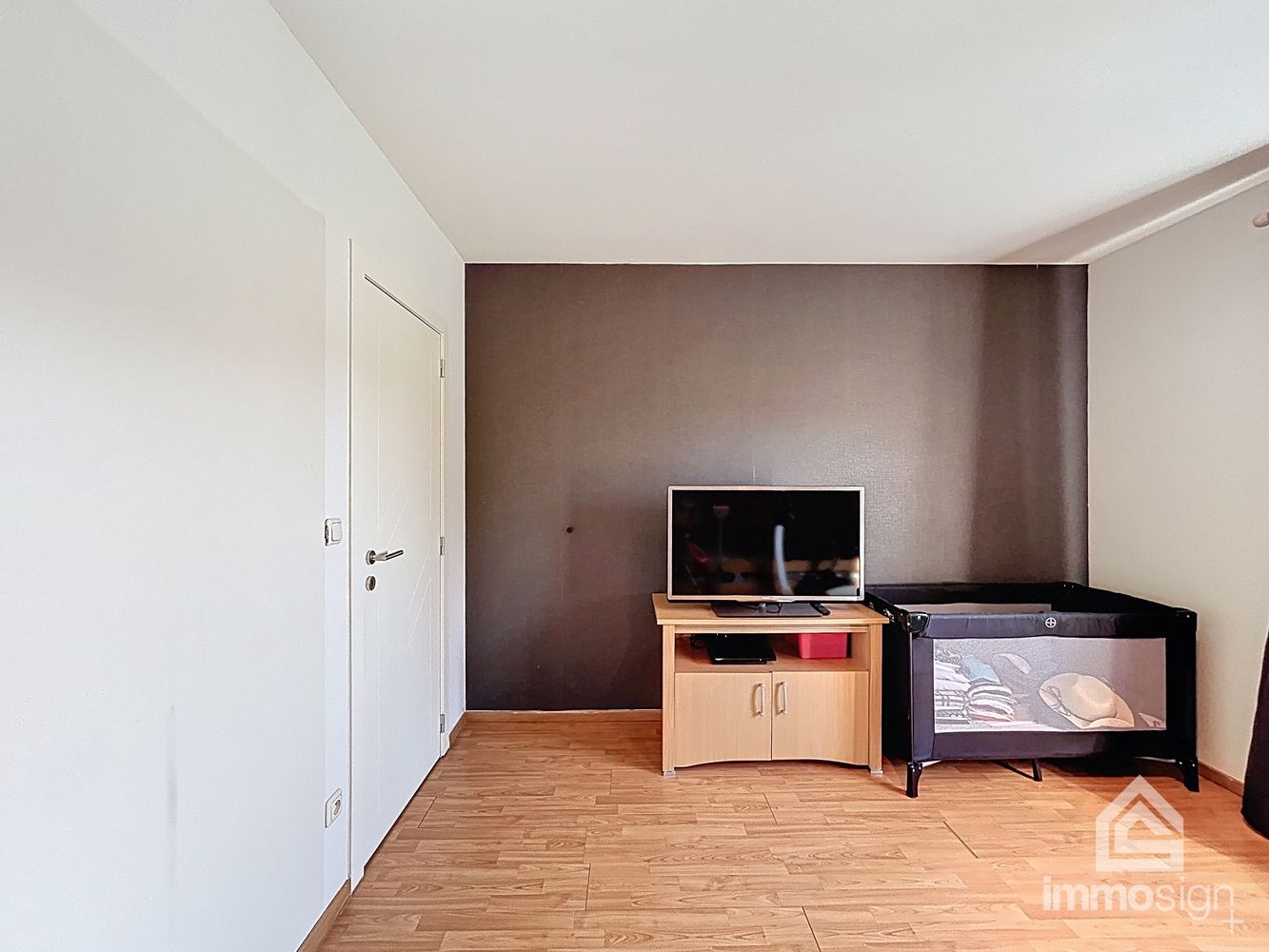 Instapklaar duplexappartement met 2 slaapkamers, heerlijk terras en een autostaanplaats foto 26