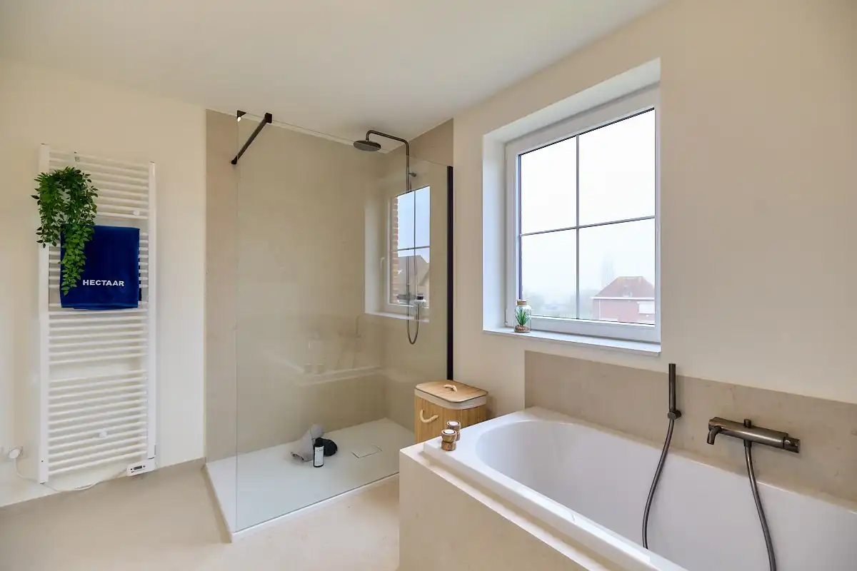 Volledig afgewerkte alleenstaande nieuwbouwwoning te Hooglede foto 12