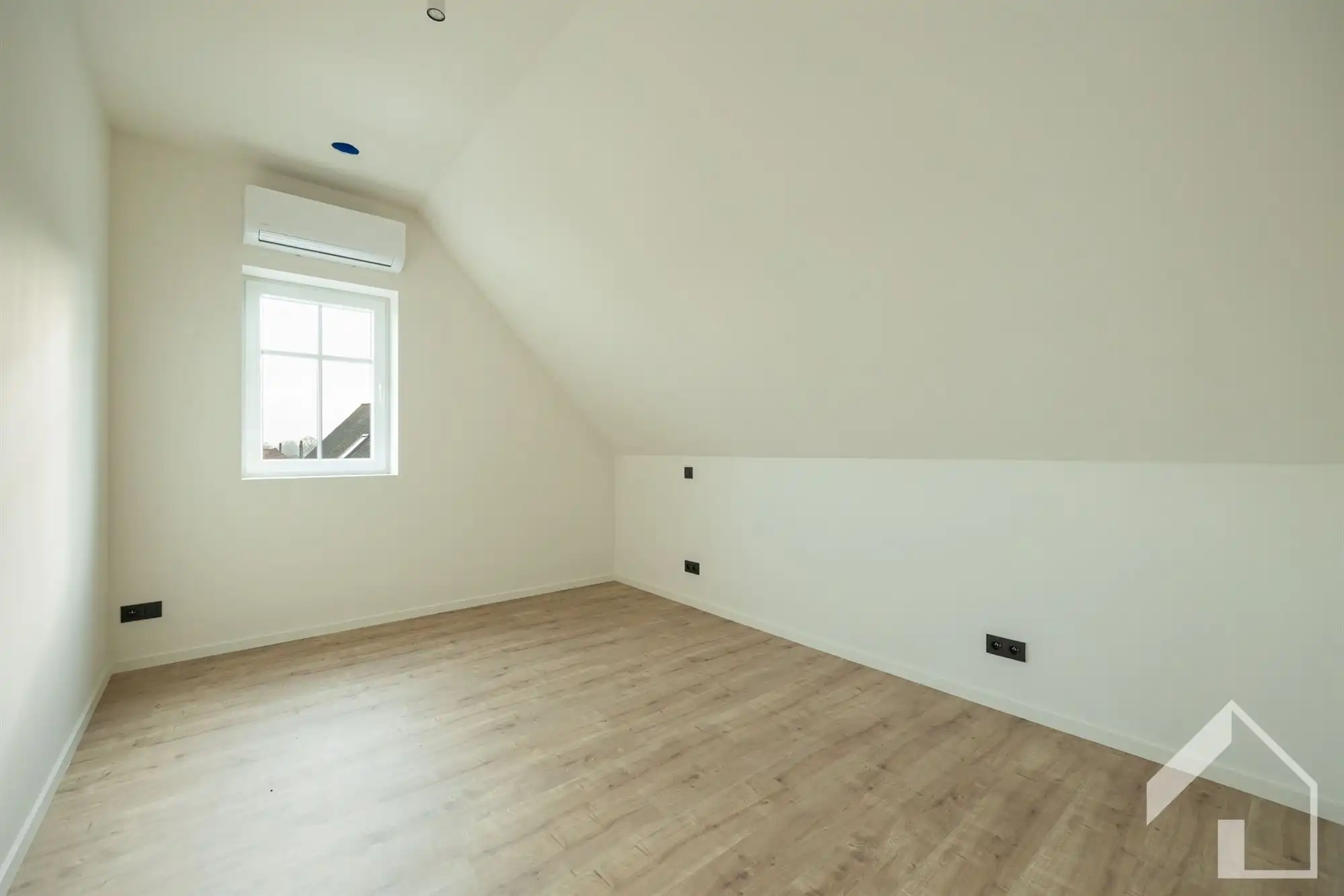 Prachtige nieuwbouwwoning (BEN) voorzien van alle comfort foto 15