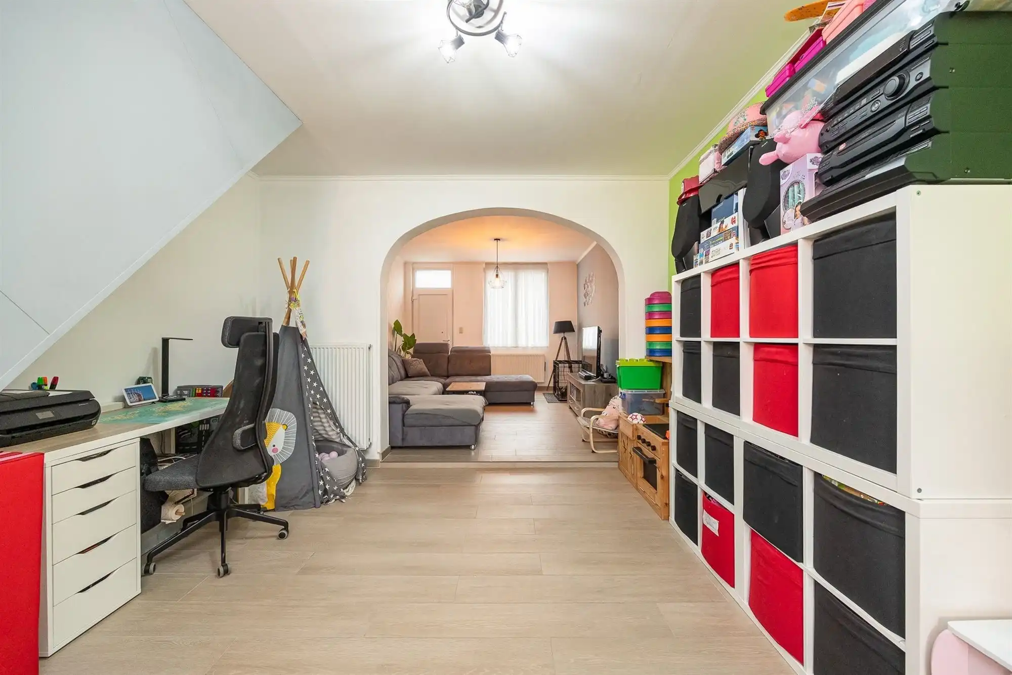 Instapklare gezinswoning met 2 à 3 slaapkamers en grote tuin  foto 15