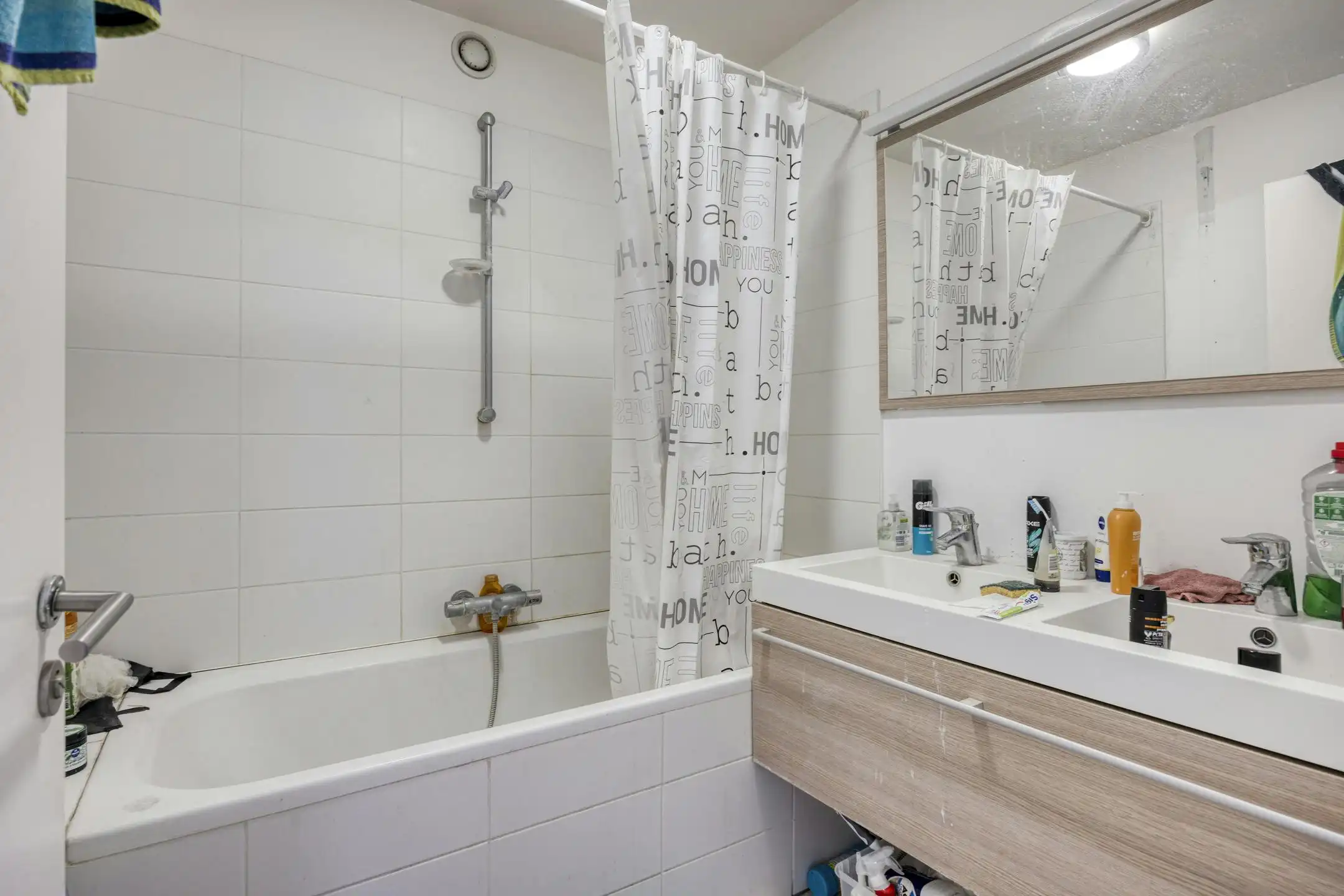 Ruim appartement met twee slaapkamers in centrum Brussel foto 11