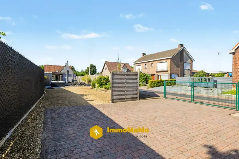 INSTAPKLARE WONING, CENTRAAL GELEGEN IN WACHTEBEKE - TE KOOP foto 23