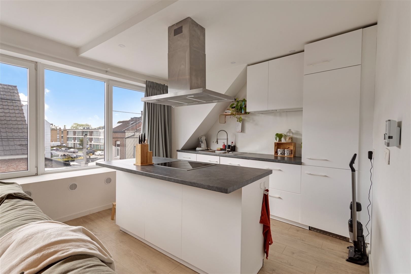 Instapklaar appartement op toplocatie! foto 4