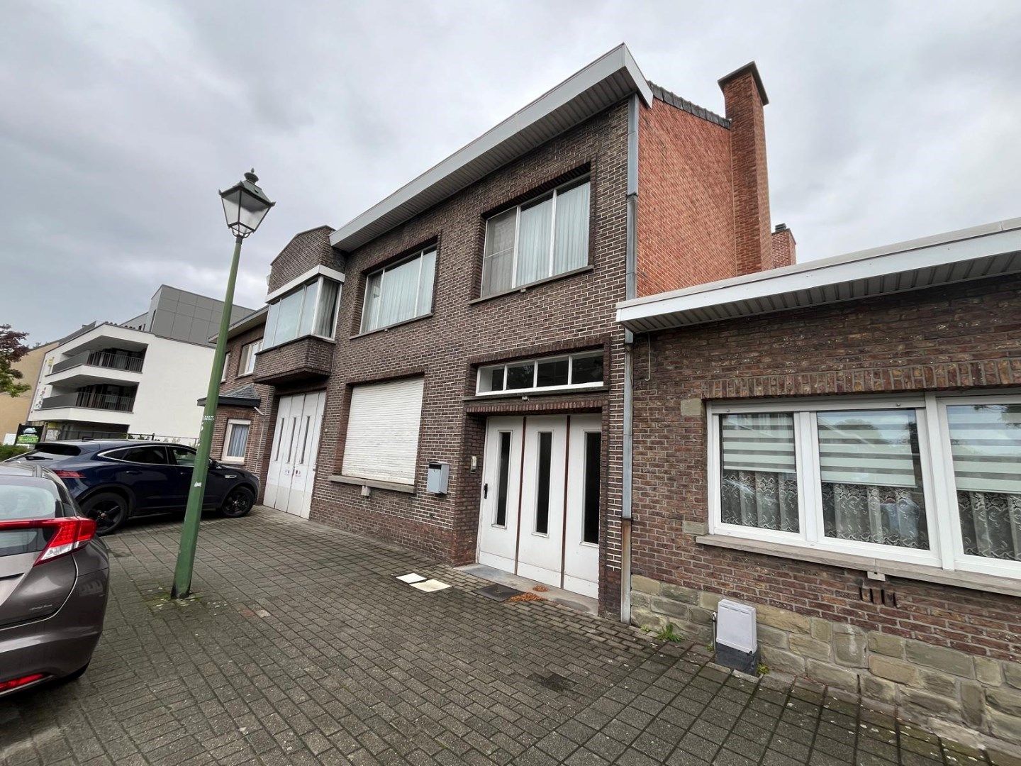 Industrieel atelier met woonst, centraal gelegen foto 9