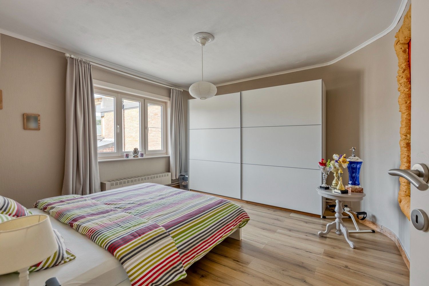 Gezinswoning met drie slaapkamers en veel potentieel in het landelijke Uikhoven (Maasmechelen) foto 24