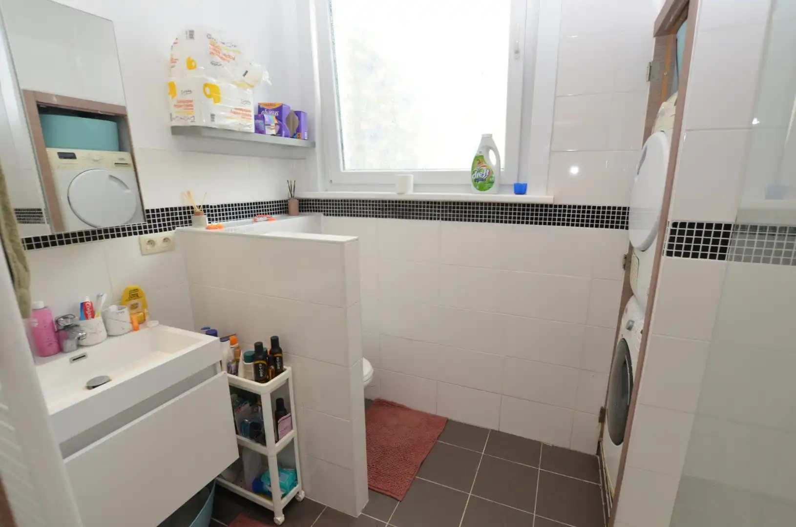 Mooi gelijkvloers appartement foto 7