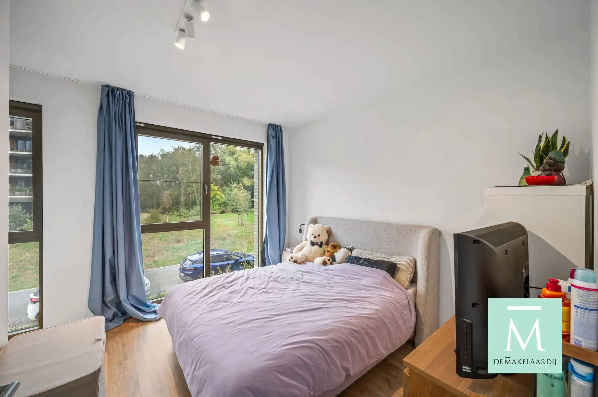 Stijlvol wonen in het groen met een prachtige zuidwestgerichte tuin! foto 9