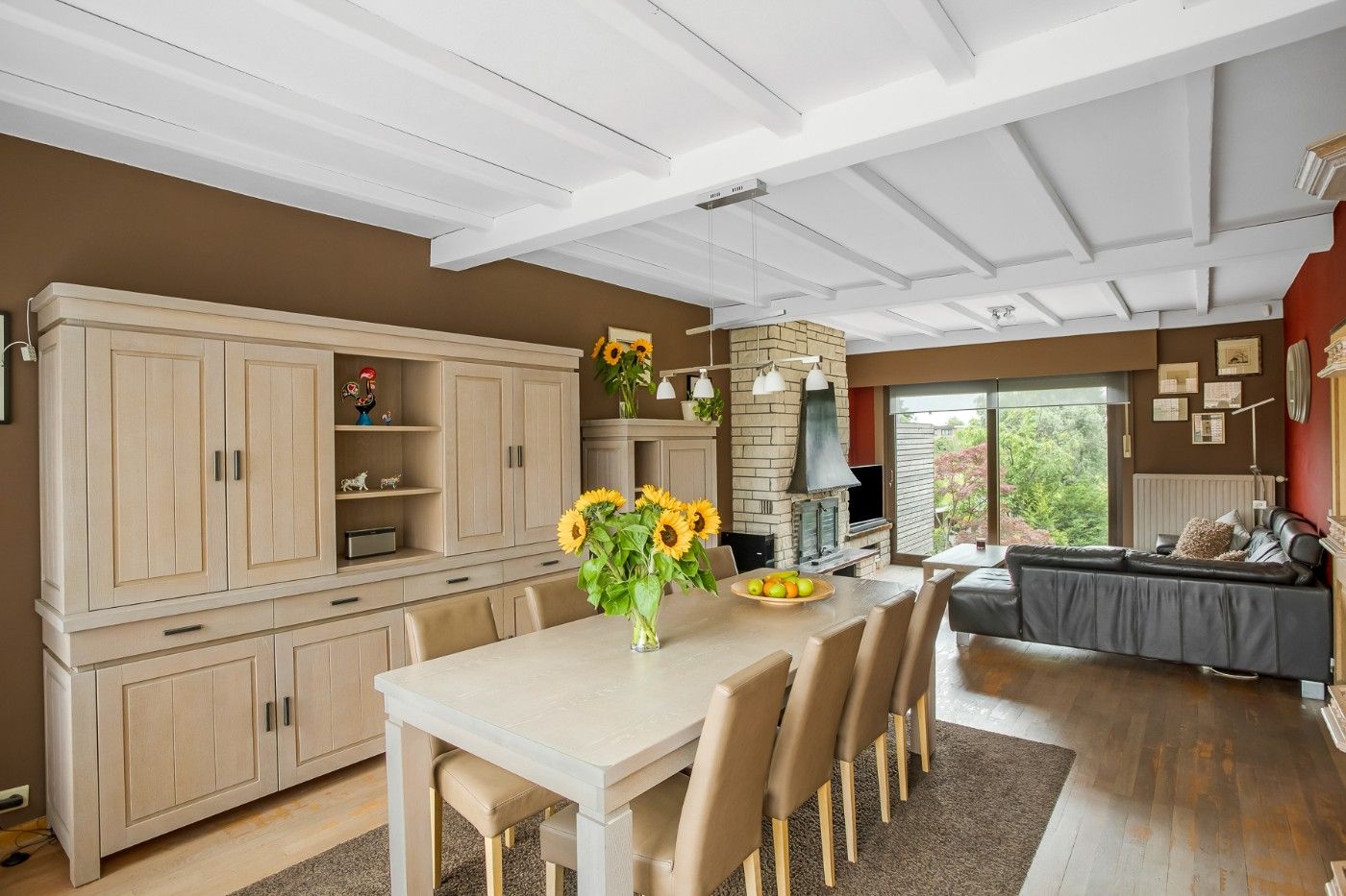 Ruime, instapklare bel-etagewoning met 3 slpk., inpandige garage en tuin foto 8