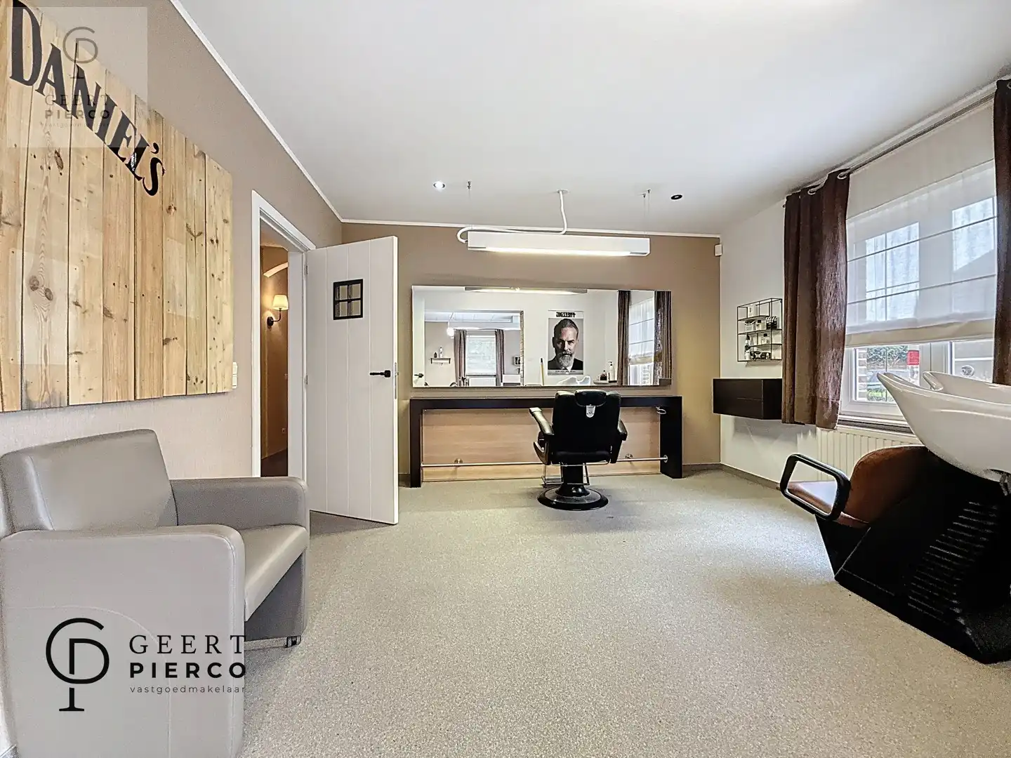 Knappe woning met ruimte foto 23