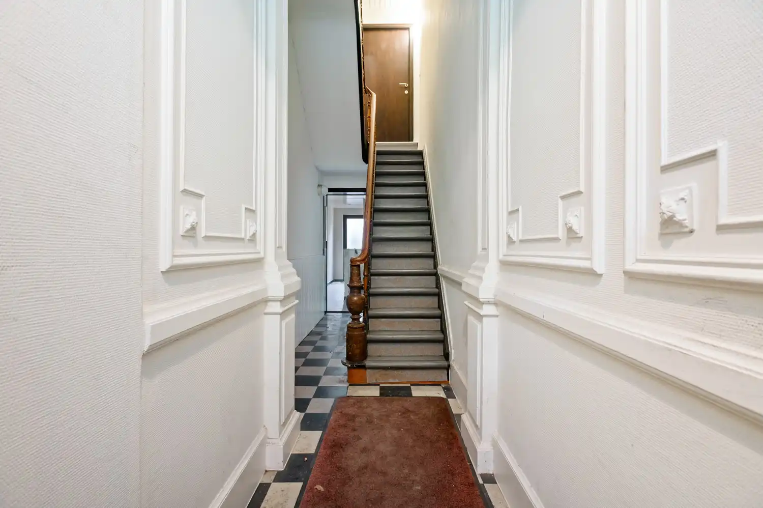 Interessante opbrengsteigendom met 6 woonunits op goede ligging te Antwerpen! foto 2