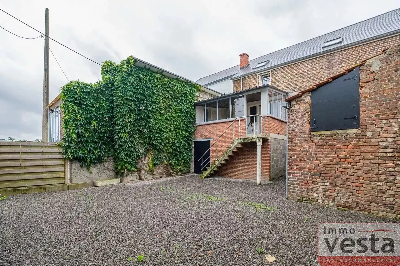 Verzorgde woning met drie slaapkamers foto 22