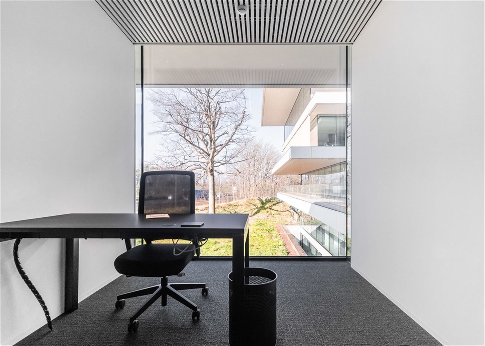 Kantoorruimtes van 12 tot 35m² te huur foto 5