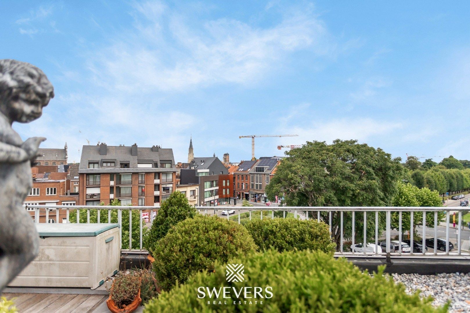 Riant penthouse met potentieel (137m²) en ruime terrassen (120m²) in centrum Sint-Truiden foto 30