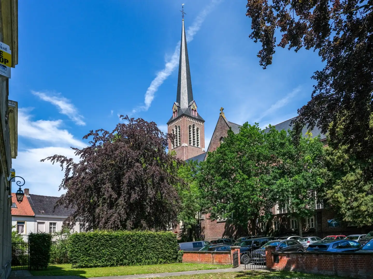 Unieke voormalige dekenij met 703 m² bewoonbare oppervlakte op 2.809 m² in hartje Izegem foto 29