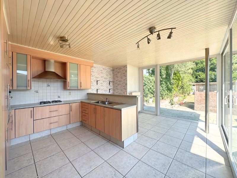 Ruime gezinswoning met tuin in Roeselare foto 7