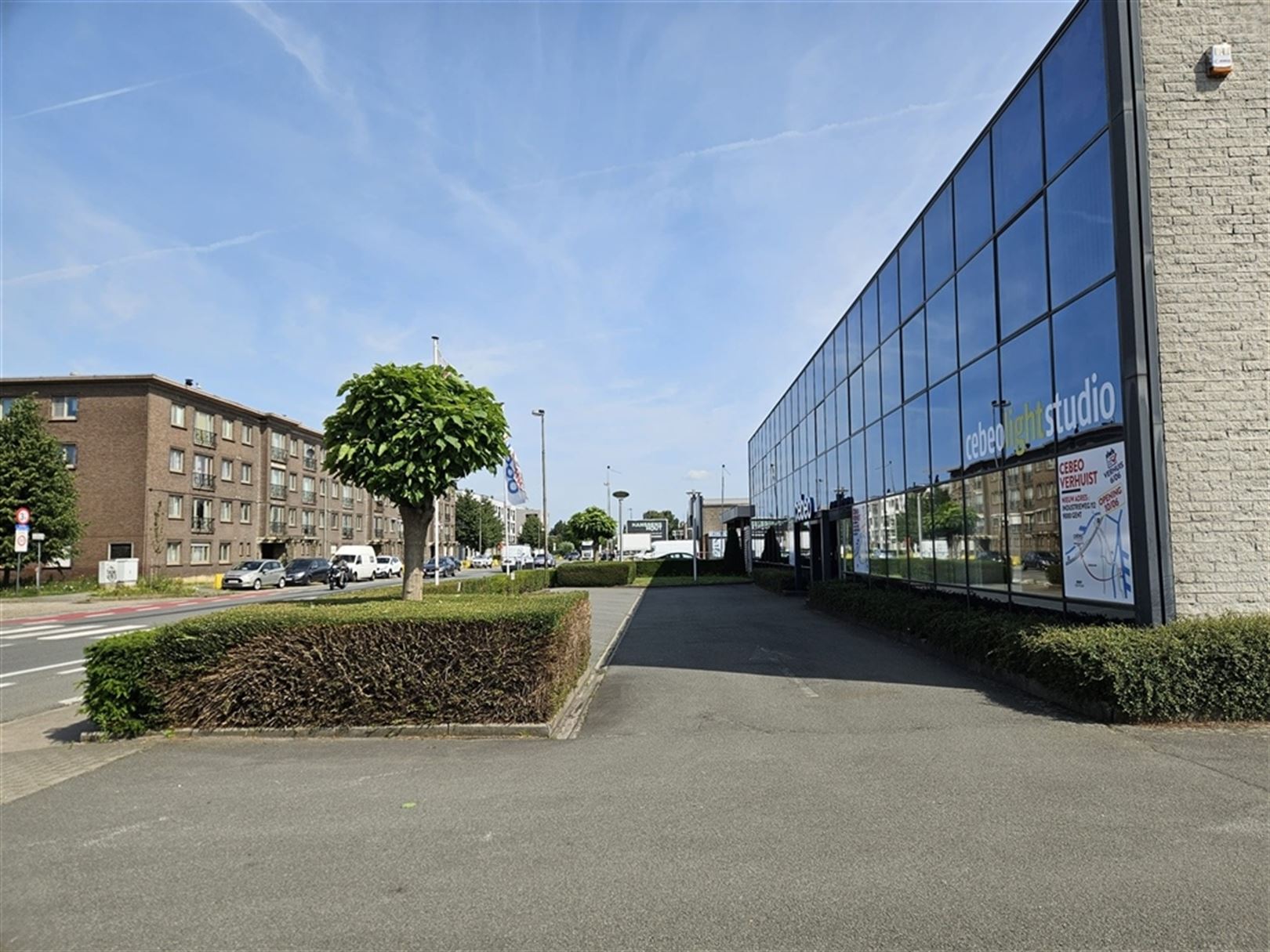 Magazijn met polyvalente ruimte foto 13