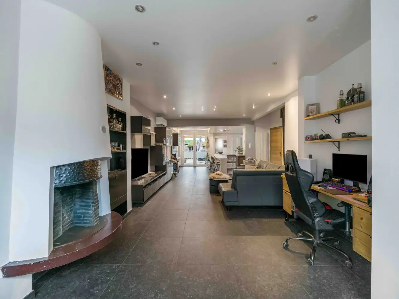 Ruime, instapklare woning met 3 à 4 slpk., inpandige garage en tuin foto 3