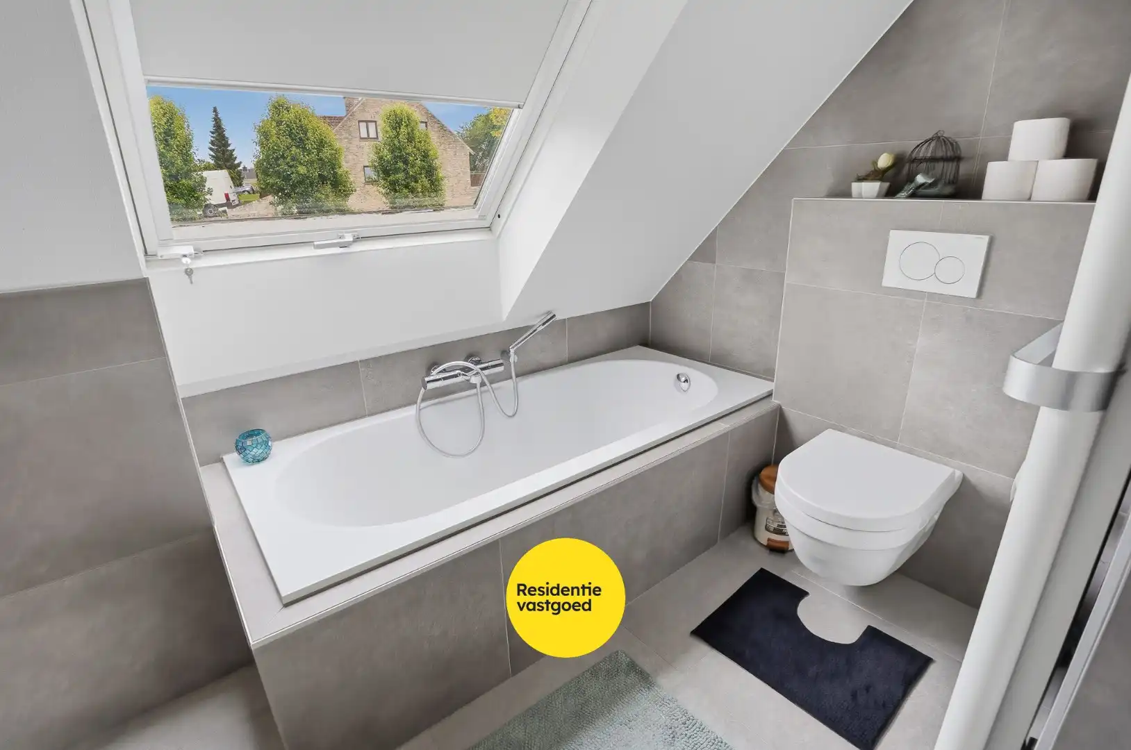 Instapklare alleenstaande woning in residentiële wijk te Aartrijke foto 8