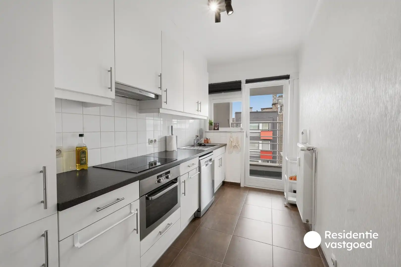 Ruim en instapklaar appartement met 2 slaapkamers in Oostende foto 7