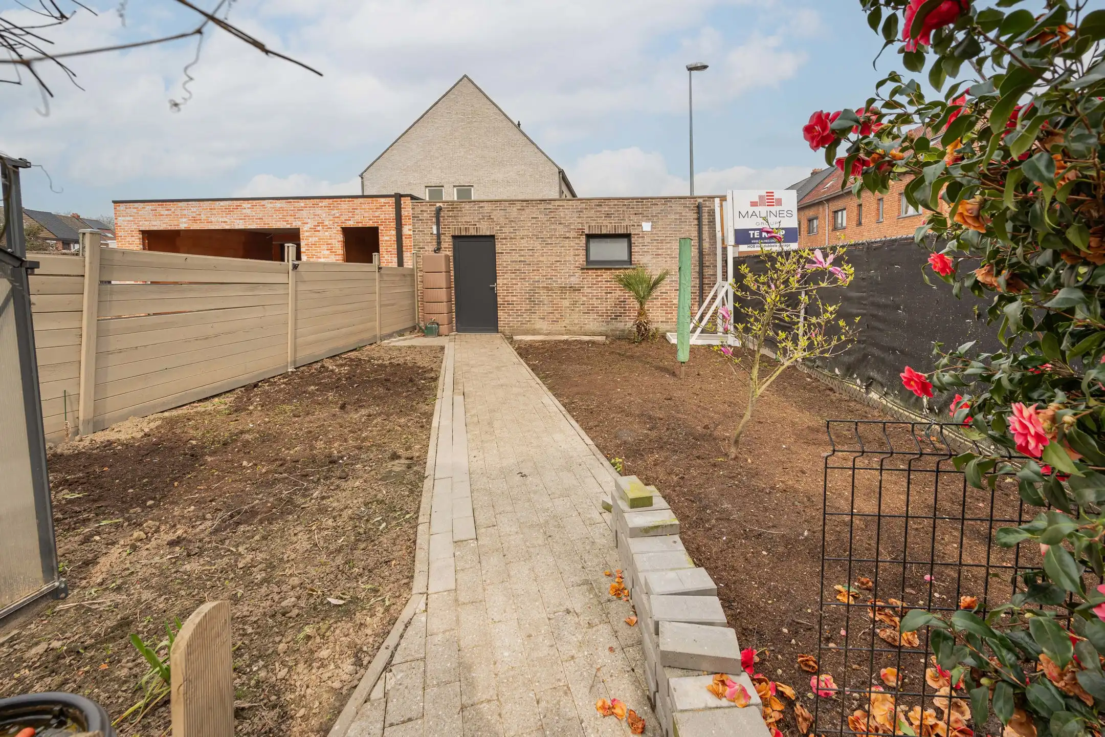 Gezellige woning op centrale locatie met dubbele garage!  foto 23