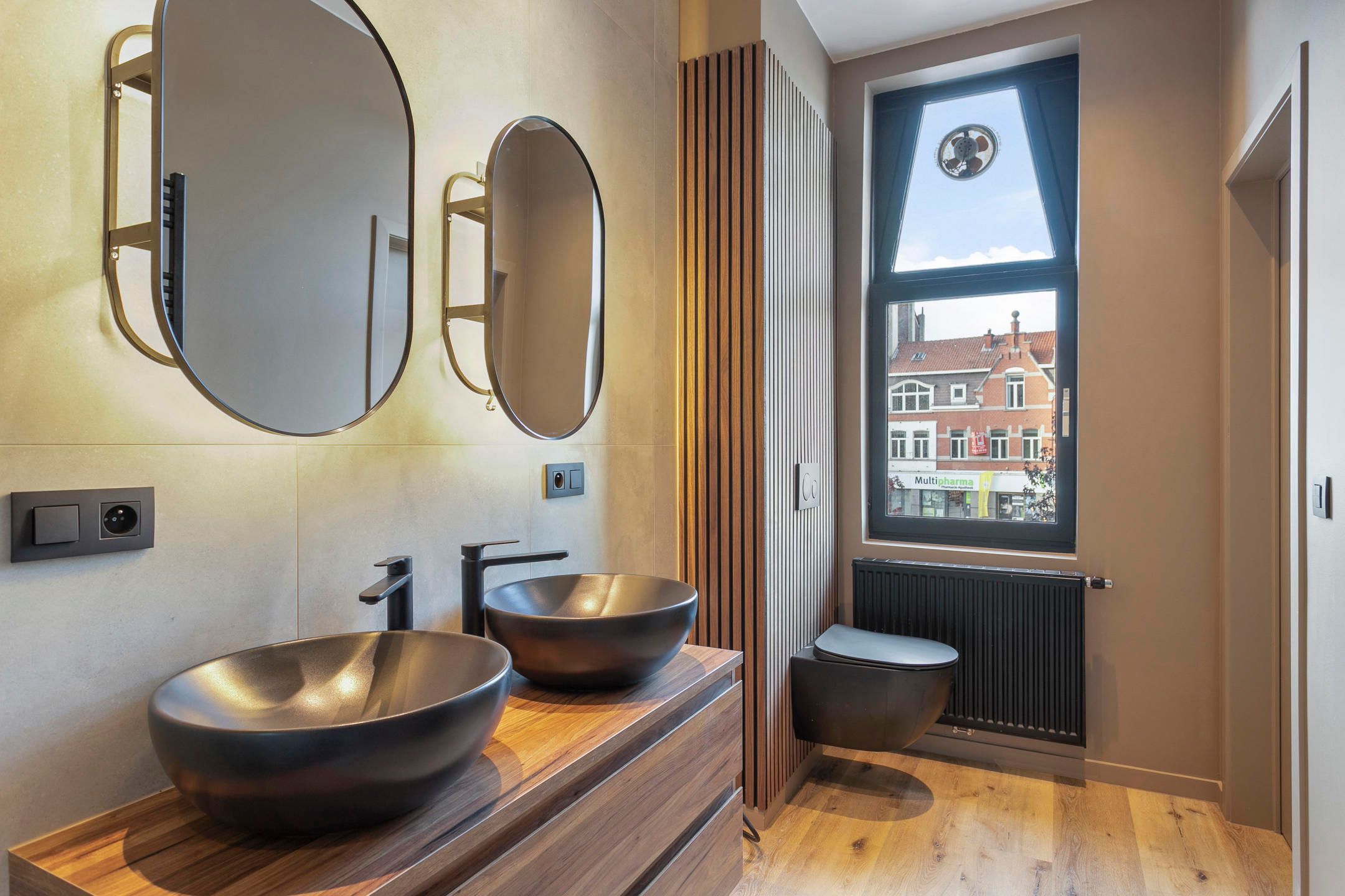 Prachtig high-end renovatieproject - 1 slpk met groot terras foto 14