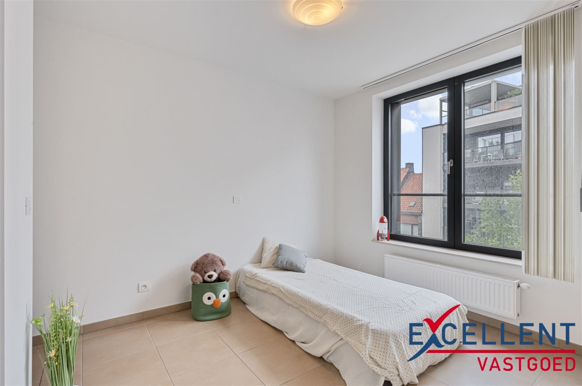 Recent 3-slaapkamerappartement op de markt van Deinze foto 9