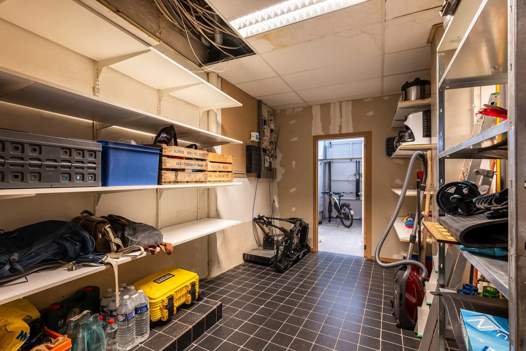 Gerenoveerd burgerhuis anno 1850 met binnentuin en patio foto 42