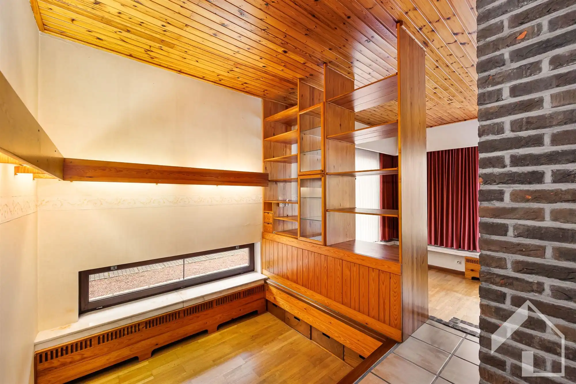 Open bebouwing in een rustige wijk! foto 4