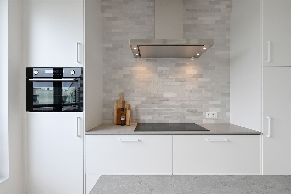 Stijlvol nieuwbouw 3 slaapkamerappartement (137m²) in project Zilverkwartier foto 3