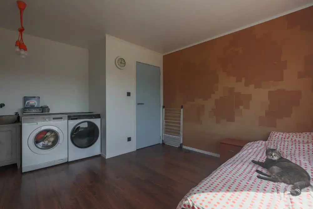 Vernieuwde woning met praktijk in de Arendswijk foto 20