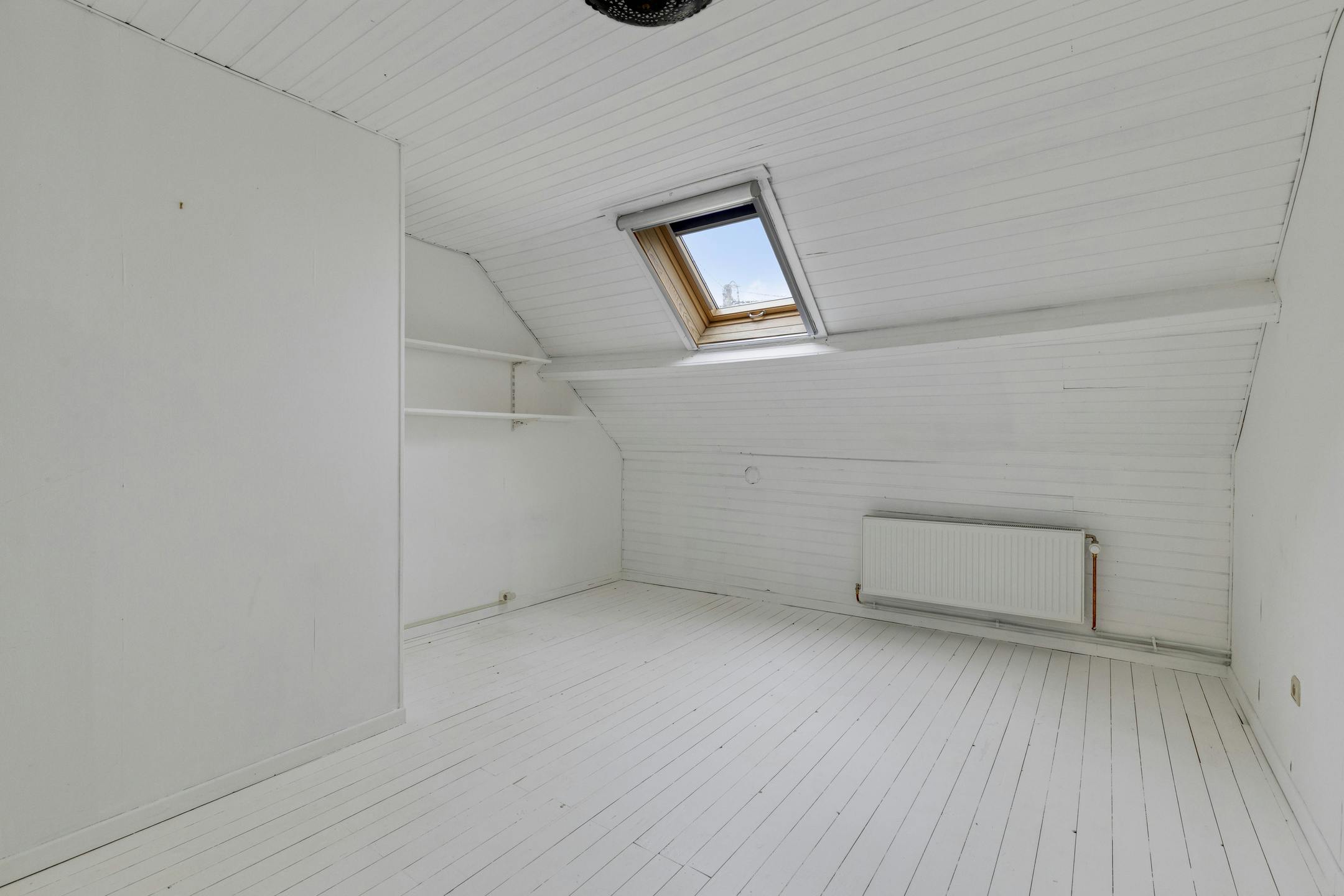 Rustig gelegen huis te koop in Pajottegem foto 13