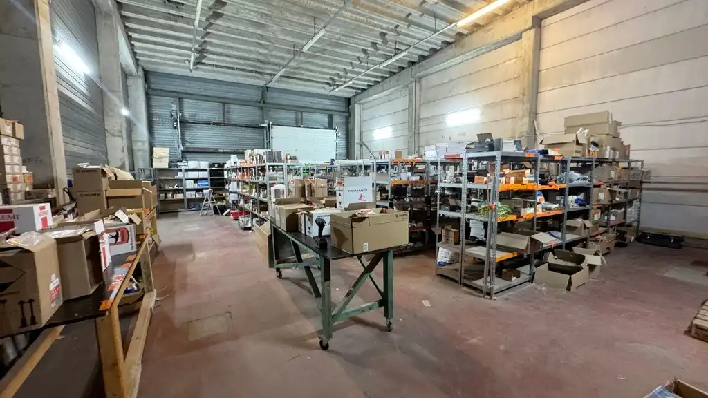 Loods met kantoor te huur nabij A12 in Wilrijk foto 10